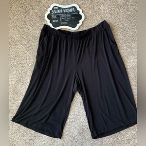 Lane Bryant knit wide-leg capri